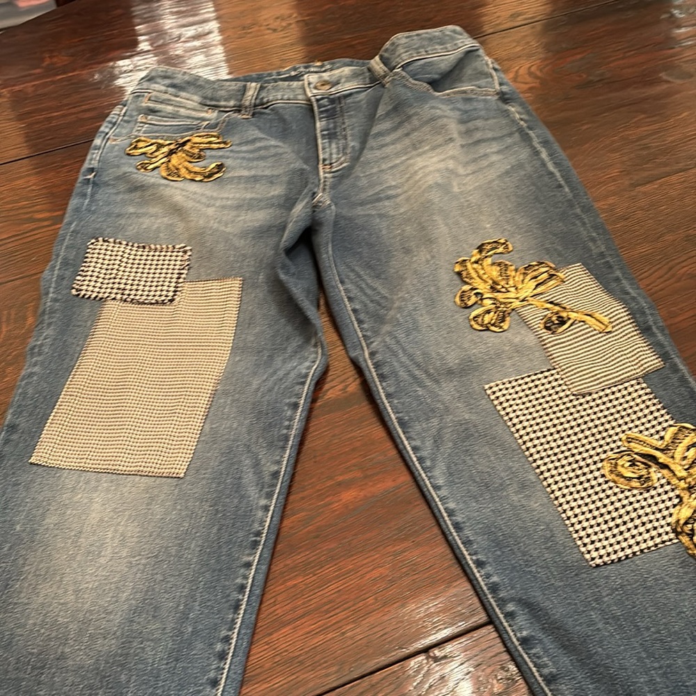 Chico’s houndstooth & gold patch ankle boyfriend jeans - Picture 8 of 8